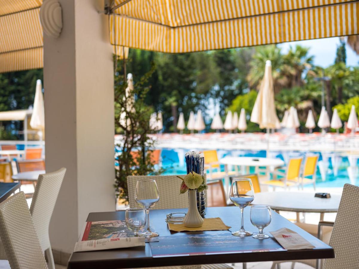 Parc Hotel Gritti Bardolino Exterior photo