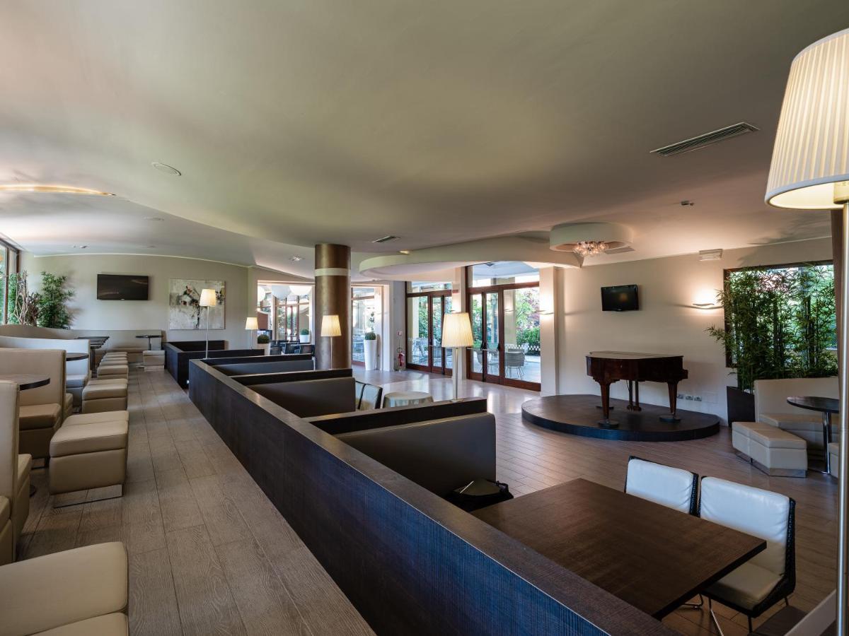 Parc Hotel Gritti Bardolino Exterior photo